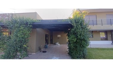 Casa en Venta La Yaya Quincho, Piscina y Vista Montaña