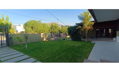Casa en Venta La Yaya Quincho, Piscina y Vista Montaña