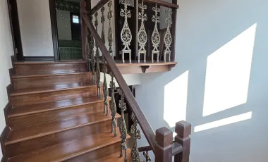 3 Bedroom House for rent at Sinthavee Park