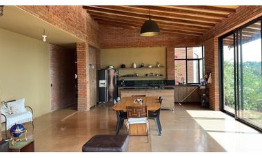 Casa campestre en condominio para la venta en Cerritos, Pereira!!!