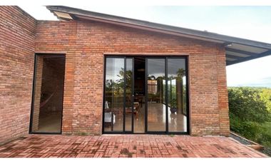 Casa campestre en condominio para la venta en Cerritos, Pereira!!!