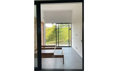 Casa campestre en condominio para la venta en Cerritos, Pereira!!!