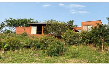 Casa campestre en condominio para la venta en Cerritos, Pereira!!!