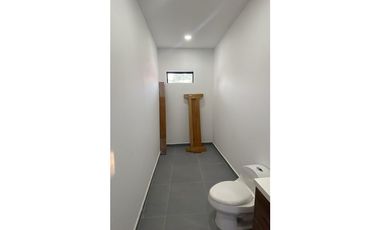 Casa campestre en condominio para la venta en Cerritos, Pereira!!!