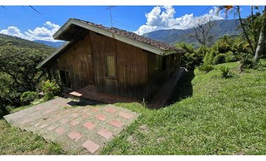 VENDO CASA LOTE EN COPACABANA ANTIOQUIA