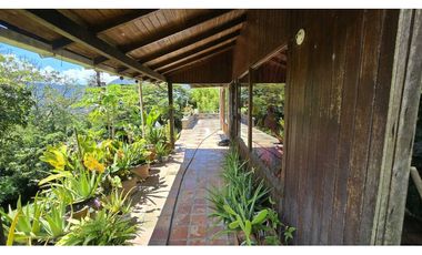 VENDO CASA LOTE EN COPACABANA ANTIOQUIA