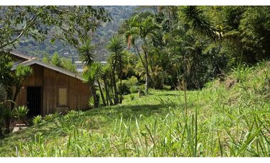 VENDO CASA LOTE EN COPACABANA ANTIOQUIA
