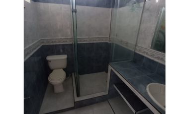 CASA EN VENTA PALMIRA CON LOCAL COMERCIAL 3 PISOS Y TERRAZA  TRINIDAD