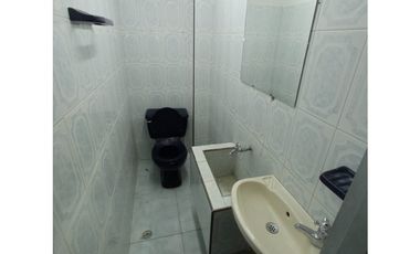 CASA EN VENTA PALMIRA CON LOCAL COMERCIAL 3 PISOS Y TERRAZA  TRINIDAD