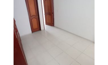 CASA EN VENTA PALMIRA CON LOCAL COMERCIAL 3 PISOS Y TERRAZA  TRINIDAD