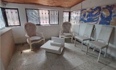 CASA ESQUINERA CON LOCAL EN VENTA  EN PALMIRA BARRIO EL RECREO