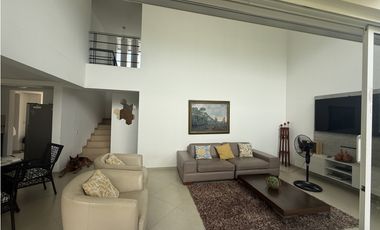 CASA EN SAN JERONIMO EN UNIDAD CERRADA