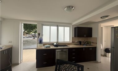 CASA EN SAN JERONIMO EN UNIDAD CERRADA