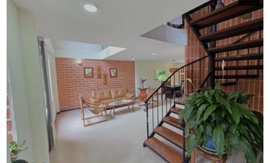 Casa en Arriendo en Sabaneta