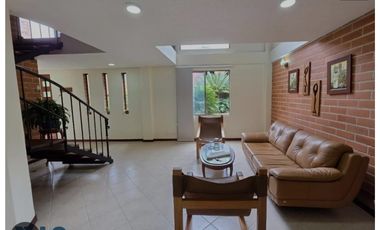 Casa en Arriendo en Sabaneta