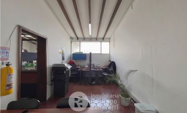 Casa comercial esquinera en Arriendo, La Arboleda, Manizales
