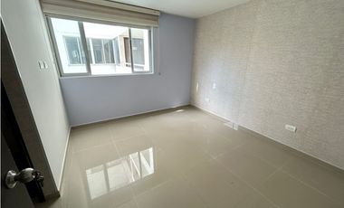 SE ARRIENDA APARTAMENTO EN MORIAT - DIAMANTE II