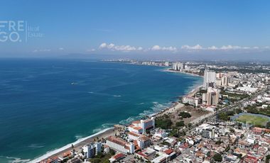 Penthouse en venta en Puerto Vallarta, con vista al mar.
