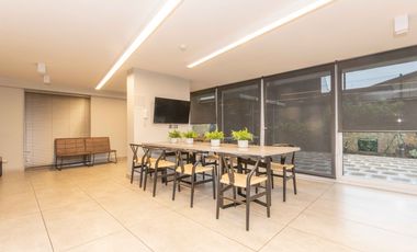 Av. Recoleta 1259 (1 Est /1 Bod)