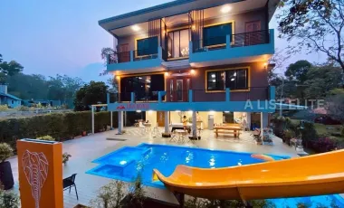 3 Storey Pool Villa in Khao Yai Valley Perfect for Relaxation and Entertainment