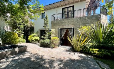 BOSQUE DE LAS LOMAS. dos casas en venta en condominio