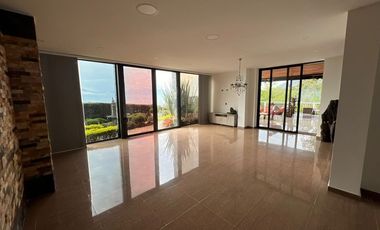 Casa en Arriendo Ubicado en Medellín Codigo 1416