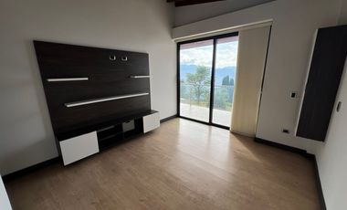 Casa en Arriendo Ubicado en Medellín Codigo 1416
