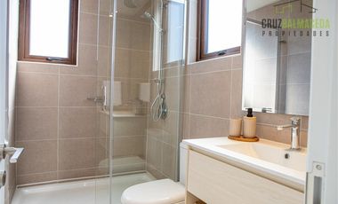 Casa en Arriendo en Nueva, en condominio cerrado con seguridad y área común, a pasos centro, colegios y comercio