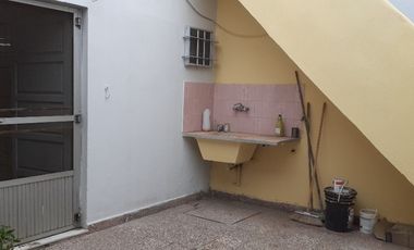 Casa en alquiler en Lanus Este