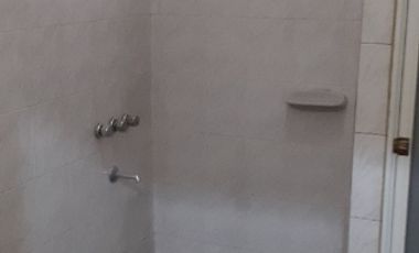 Casa en alquiler en Lanus Este