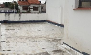 Casa en alquiler en Lanus Este