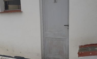 Casa en alquiler en Lanus Este