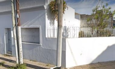 Casa en alquiler en Lanus Este