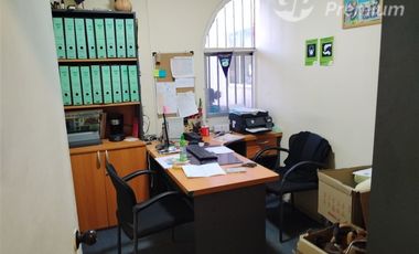 Local Comercial en Venta en C. Balmaceda El Bosque
