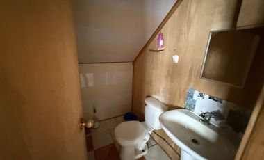 Casa en Arriendo en Casa en Altos del tepuel con 5 D y 3 B, Cercano a colegio y Supermercados