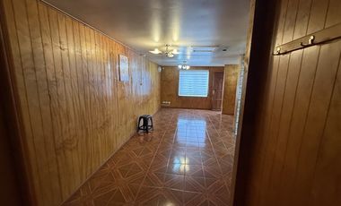 Casa en Arriendo en Casa en Altos del tepuel con 5 D y 3 B, Cercano a colegio y Supermercados