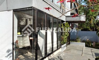 Local Comercial en Venta en Luis Thayer Ojeda/ Carmen Sylva