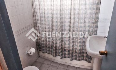 Local Comercial en Venta en Luis Thayer Ojeda/ Carmen Sylva