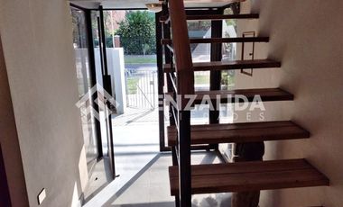 Local Comercial en Venta en Luis Thayer Ojeda/ Carmen Sylva