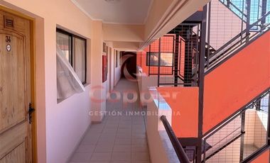 Departamento en Arriendo en Edificio Marhona, entre Salas y Vicuña Mackena
