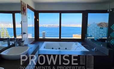 Casa en Arriendo en La Herradura