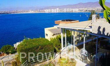 Casa en Arriendo en La Herradura
