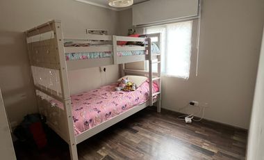 Arriendo casa 4D 2B en condominio Villa Alemana 2 pisos