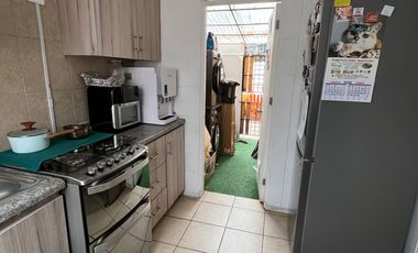 Arriendo casa 4D 2B en condominio Villa Alemana 2 pisos