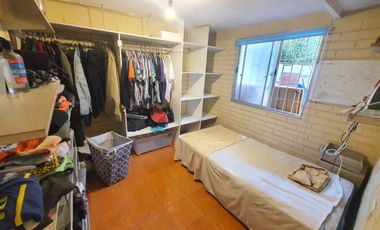 Amplia casa Uso Residencial-Comercial