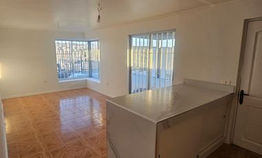 Casa en arriendo c/ estacionamiento en Ciudad de Caldera