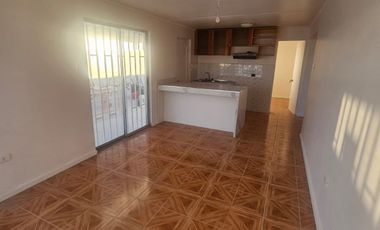 Casa en arriendo c/ estacionamiento en Ciudad de Caldera