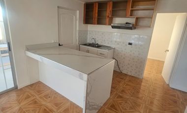 Casa en arriendo c/ estacionamiento en Ciudad de Caldera