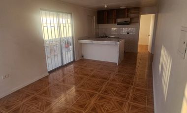 Casa en arriendo c/ estacionamiento en Ciudad de Caldera