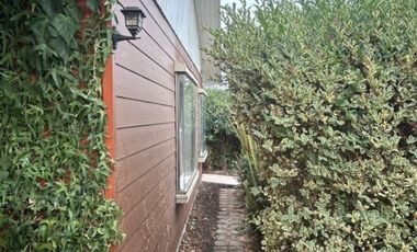 Vendo Casa Individual , de un piso!! Portal de San Pedro.  Con buen terreno.